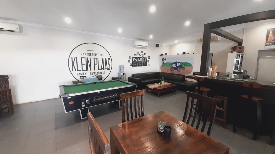 5 Bedroom Property for Sale in Hartbeespoort Rural North West